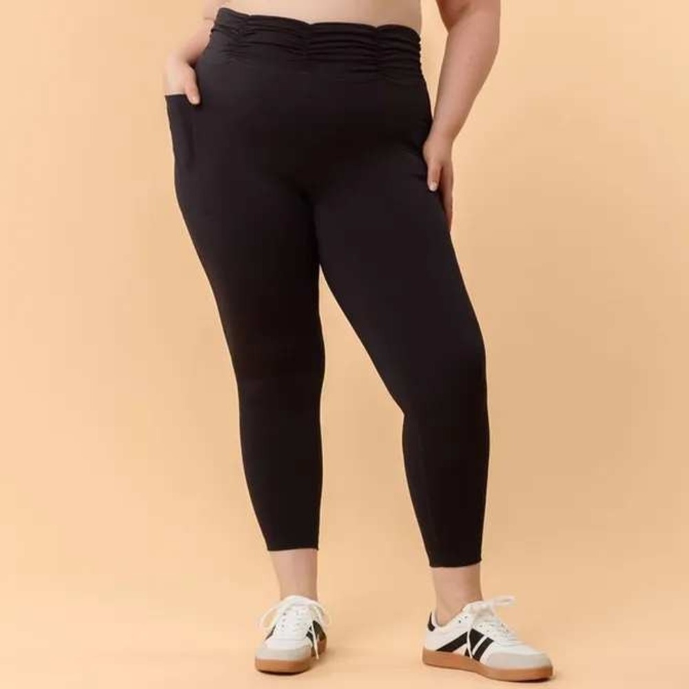 Blogilates Rouched Waist Leggings Black High Waisted Pockets Squat Proof NWT 2X